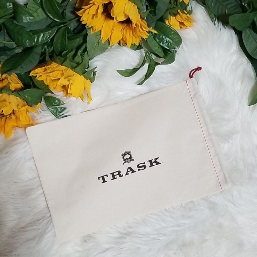 NWOT Trask Dust Bag